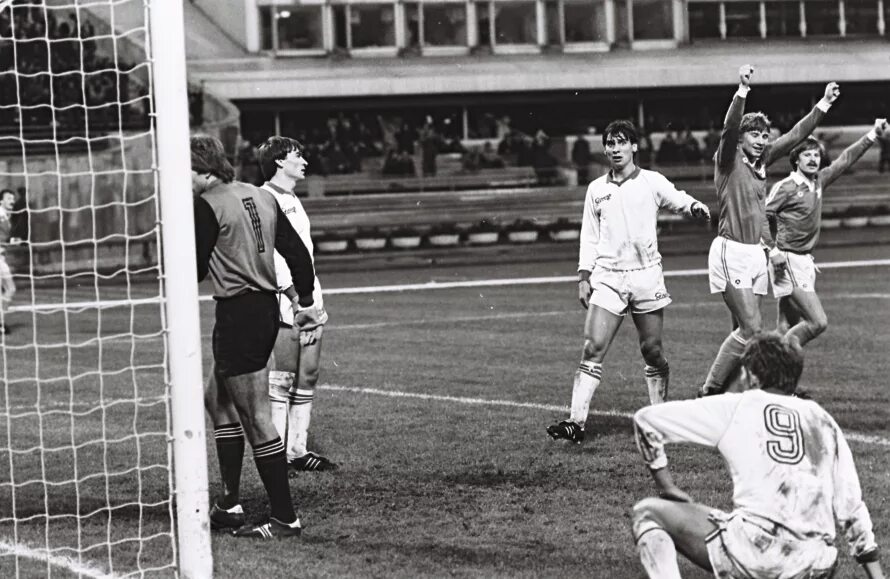 зенит чемпион 1984 года. зенит 1984 год садырин. зенит 1984 года. зенит чемпион 1984 года. павел садырин 1984.