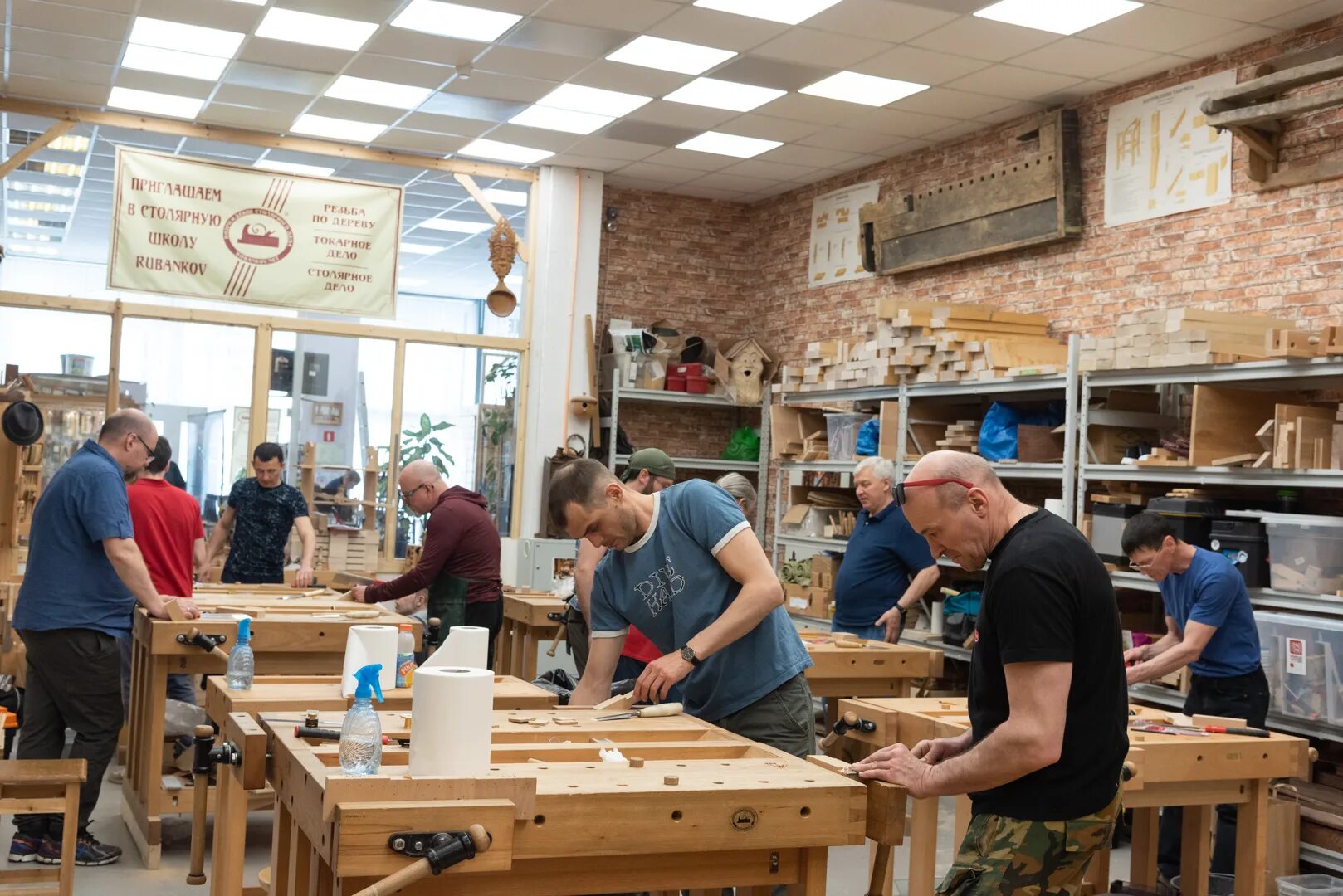 Школа столярова. Столярная школа Rubankov. Столярная школа ремесло&хобби, Москва. Мастеровой СПБ. Зеленая школа столярка.