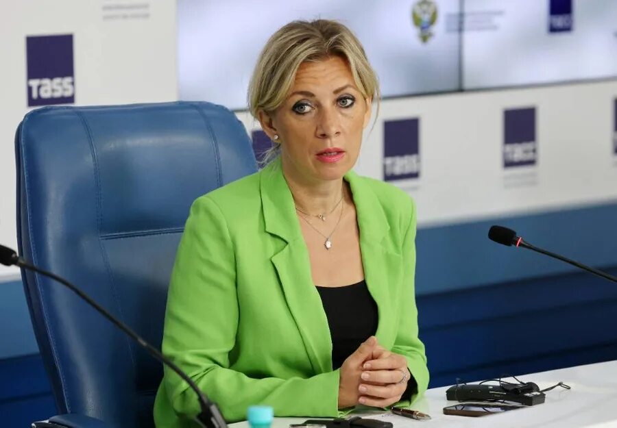 Интервью рт. Переговоры россии и украины видеосвязь. Россия 24 интервью 22. Гарик саманба. Захарова интервью на улице.