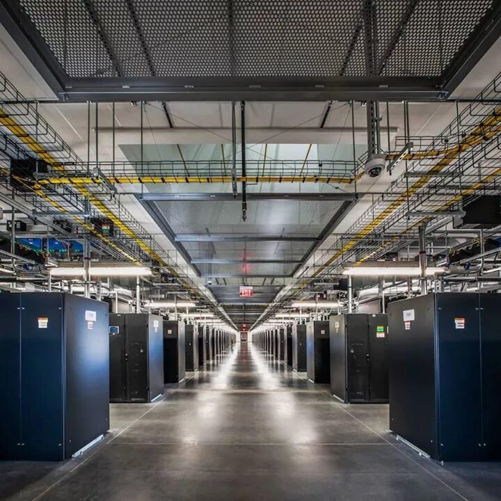 Selectel серверная. Модульный цод сск «звезда» приморский край. Цод во франкфурте. Дата центр ростелеком москва. Центр обработки данных ixcellerate mos3 алтуфьево.