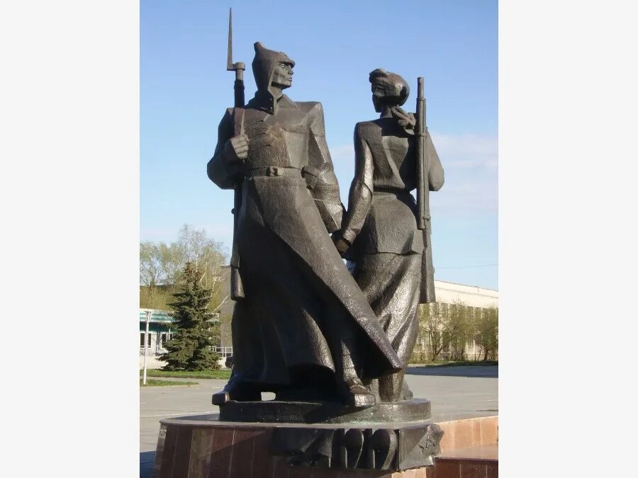 Памятники н тагил. Ленину (ленин на шаре)нижний тагил. Нижний тагил достопримечательности. Памятник тагильчанам, погибшим в локальных войнах планеты. Памятник воинам интернационалистам в нижнем тагиле.