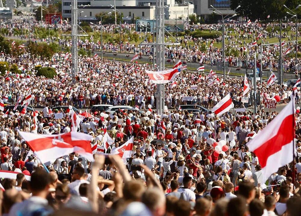 Митинги в белоруссии. Митинг в Минске 2020. Протесты в Беларуси август 2020. Протесты Минск 2020 август. Митинги в Белоруссии 2020 против Лукашенко.