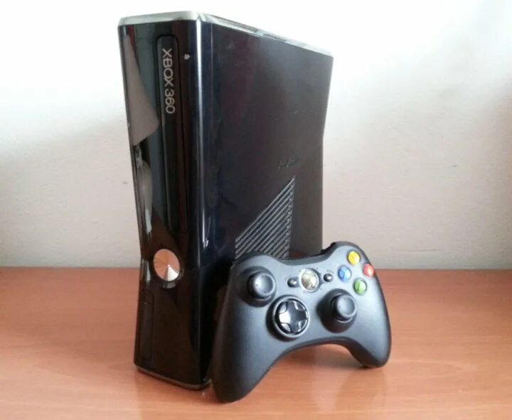 Xbox 360 Slim. Xbox 360 Slim freeboot. Xbox 360 Slim 360. Xbox 360 Slim 250gb. Хбокс слим