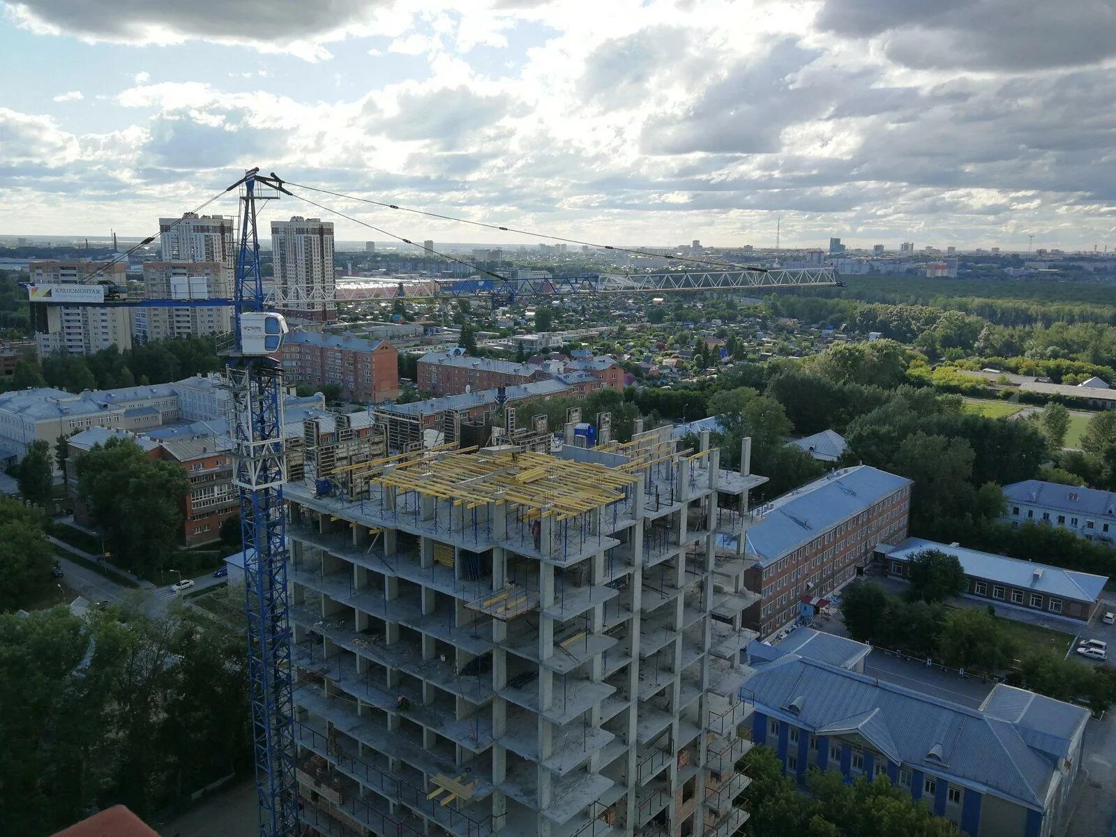 Сергиев пассаж новосибирск виды из окна. Бонн пассаж новосибирск. Сергиев пассаж на беловежской. Сергиев пассаж на беловежской новосибирск. Сергиев пассаж на беловежской новосибирск.