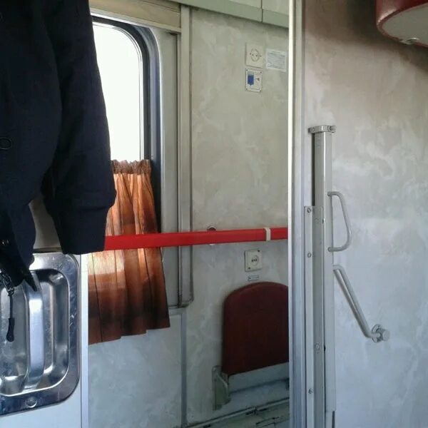 Прибытие поезда санкт-петербург мурманск. Билеты на поезд москва мурманск. Поезд 11 мурманск санкт-петербург. Мурманск спб поезд прибытие. Расписание поездов мурманск.