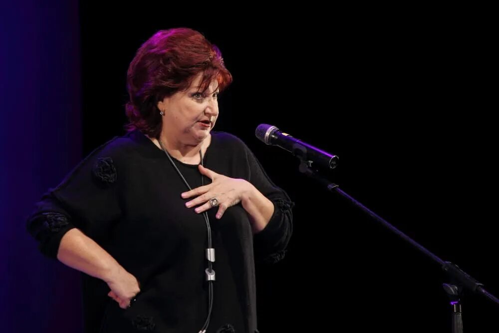 Степаненко сейчас 2020. Елена степаненко 1997. Елена степаненко. Елена степаненко сейчас 2021. Степаненко елена концерт 2016.