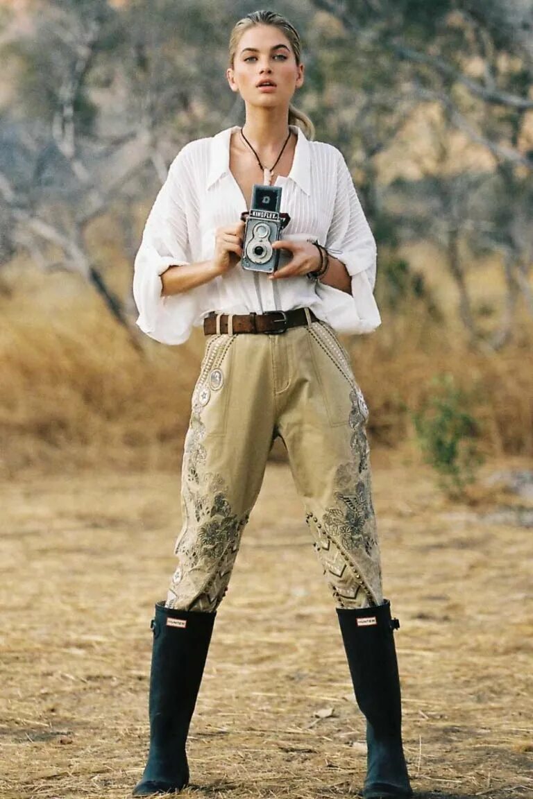 Одежда сафари колониальный стиль. Hm studio 2021 лукбук. Стиль сафари в женской одежде. Стиль сафари. Стиль сафари в 1920е.