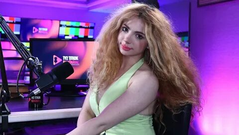 Opitz barbi.meztelen.video