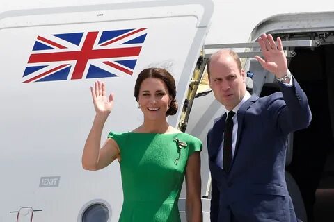 10. The Duchess of Cambridge wore green as she and Prince William left Jama...