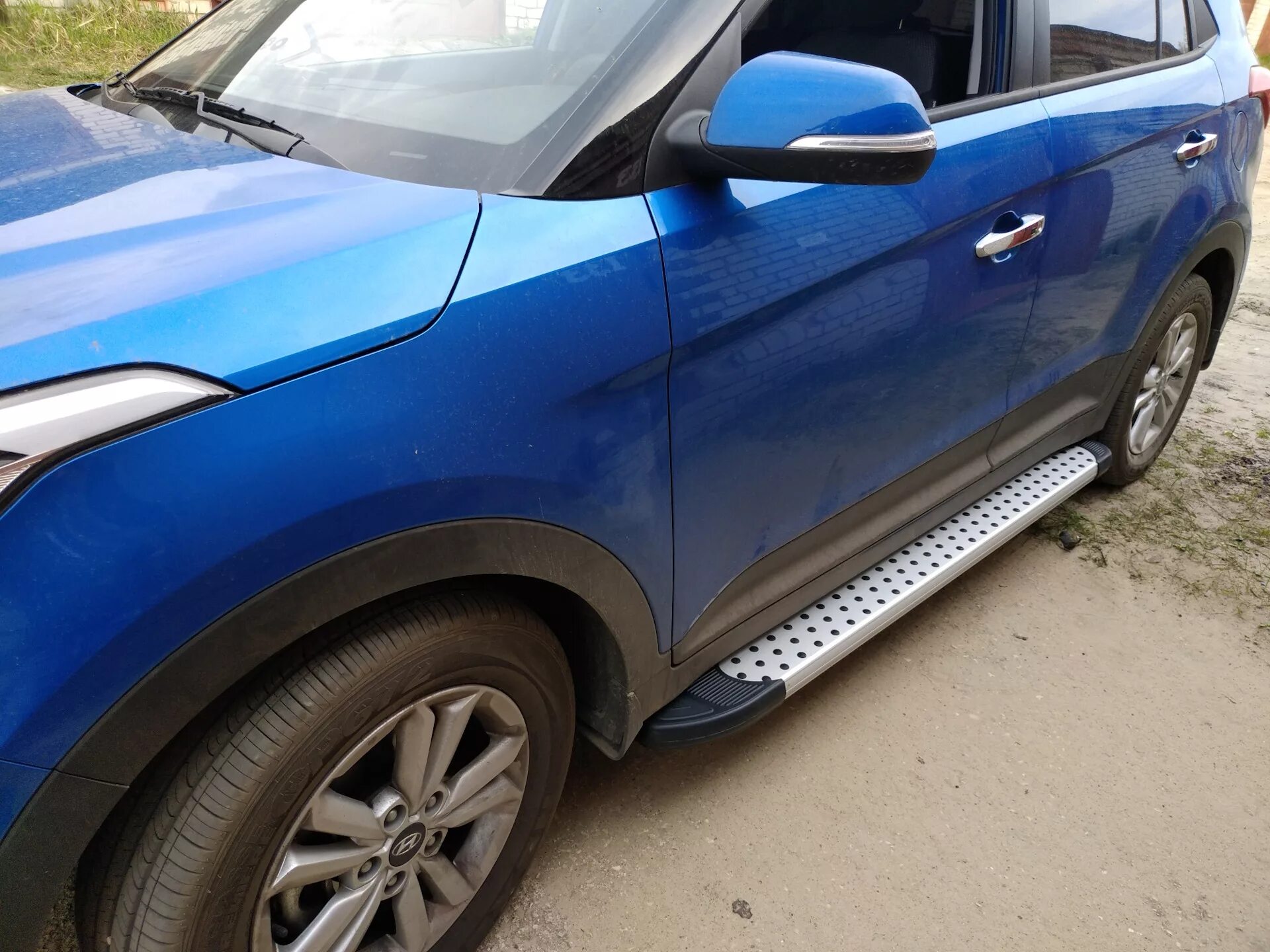 Hyundai creta пороги. Oem пороги для хендай крета. Hyundai creta пороги. Порог hyundai creta. Пороги bmw style creta.