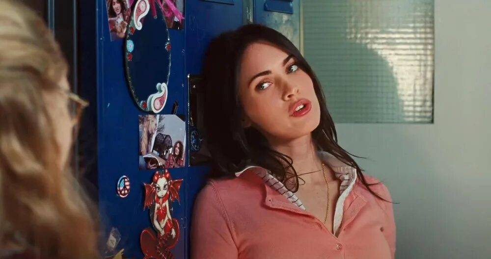 Jennifer s life. Jennifer s life. Jennifer s life. Укради мою жену энистон. Меган фокс в школе.