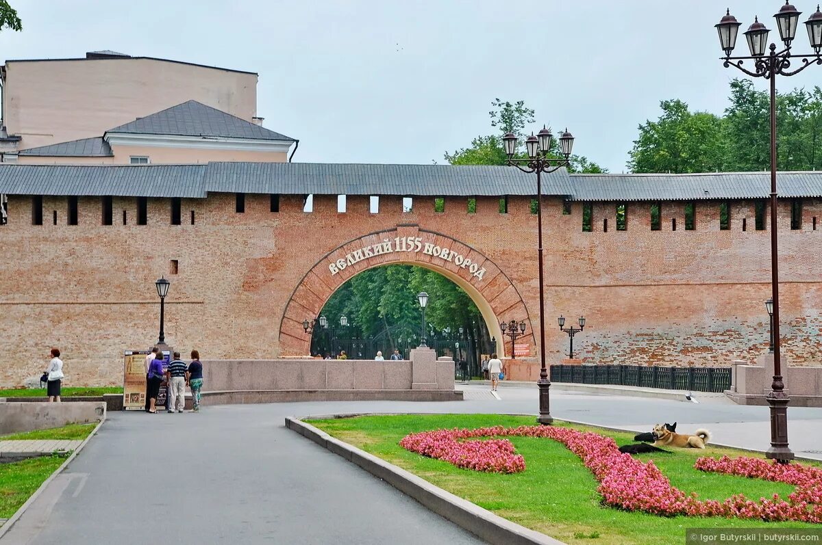 Новгородский кремль великий новгород. Новгородский кремль великий новгород. Сделано в великом новгороде. Сделано в великом новгороде. Великий новгород.