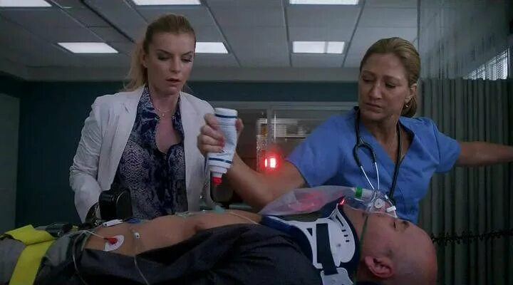 Сестра джеки на русском языке. Сестра джеки на русском языке. Nurse jackie edie falco. Сестра джеки на русском языке. Сестра джеки.