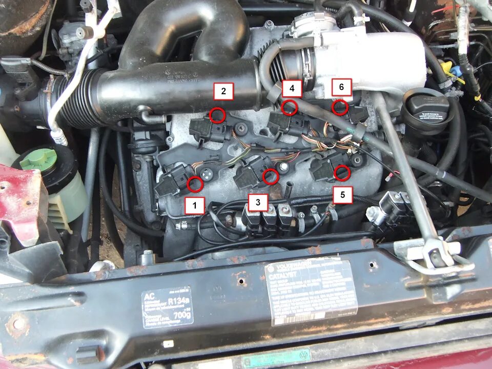 Катушка, провода, свечи . . - Volkswagen Passat Variant (B3), 2,8 л, 1993 года э