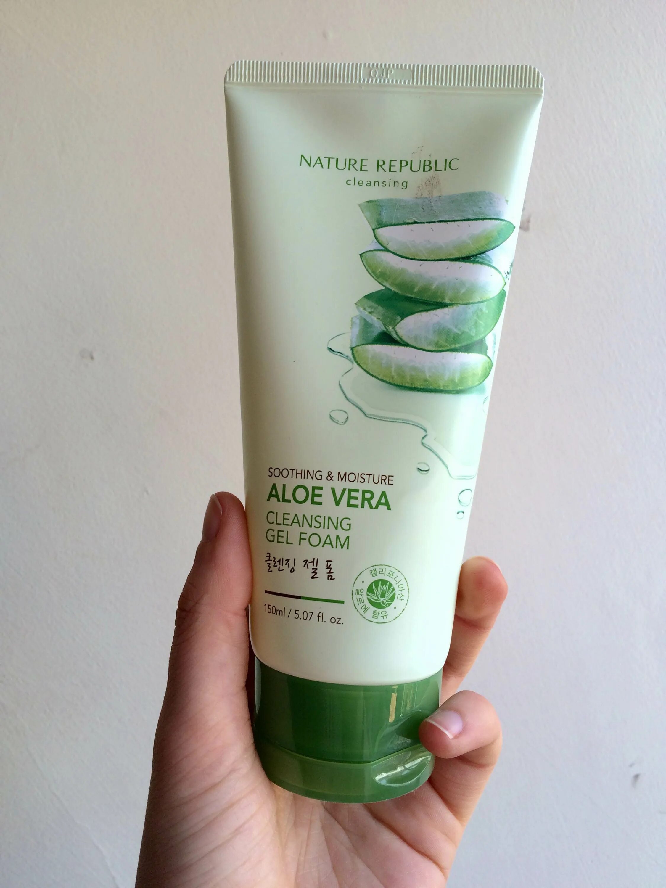 Aloe cleansing foam. FDH nature пенка для лица FOODAHOLIC nature Foam Cleansing Aloe (150ml). Aloe Vera Aloe Cleanser.