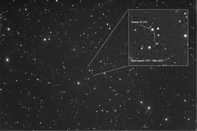 Quasar 3c 273. 3c 273 квазар. Квазар 3с273 в инфракрасных лучах. Quasar 3. 3c 273 квазар.