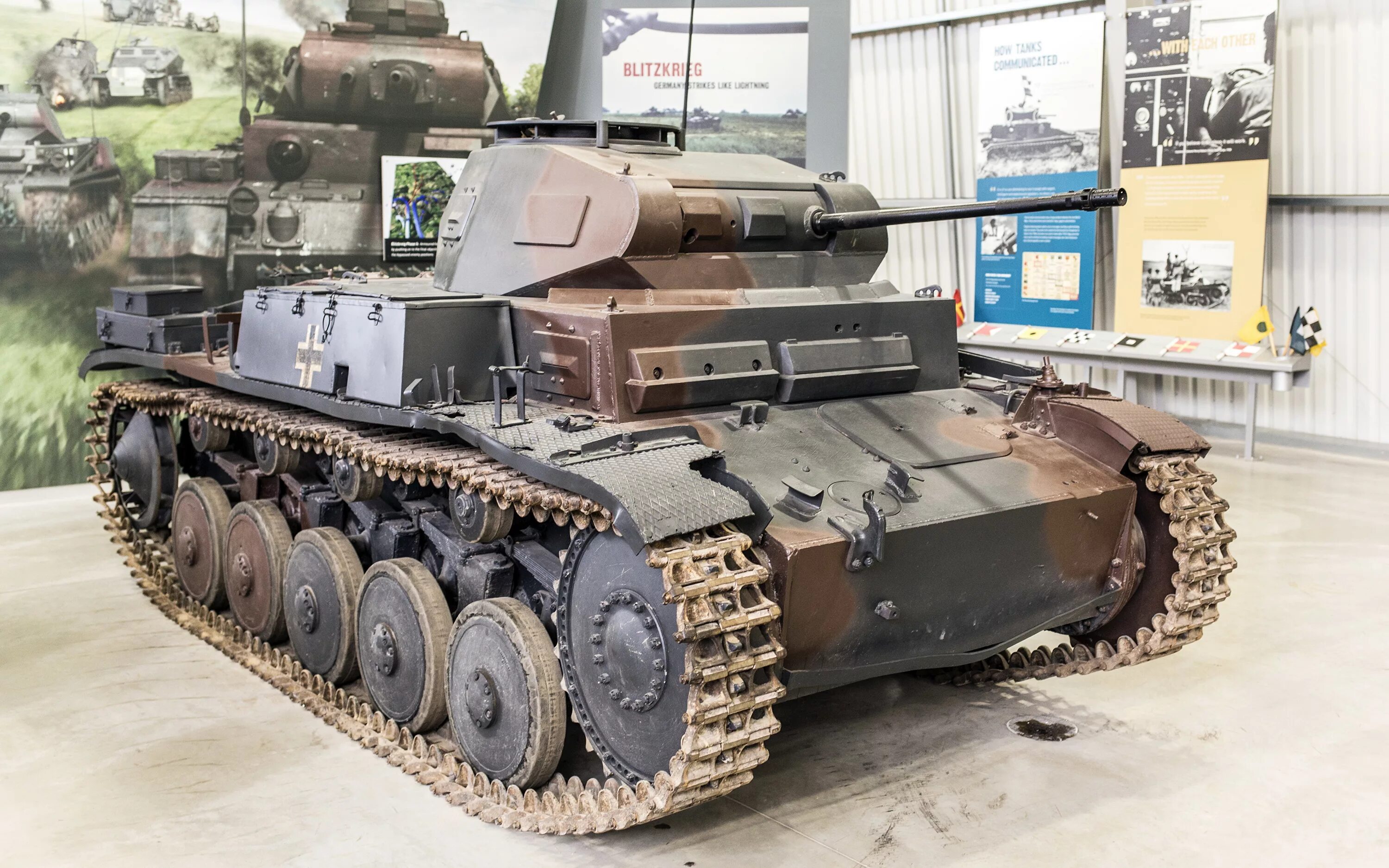 Покажи немецкие танки. Танк панцер 2. Танк PZ 2. Немецкий танк т-2. Немецкий танк PZ 2.