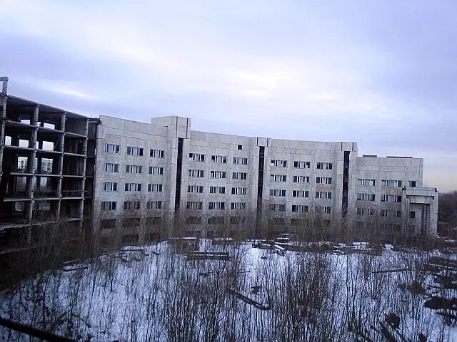 Недостроенная больница в Хотьково. Недостроенная больница Псков. Недостроенная больница Коренево. 24 Недостроенная больница Волгоград.
