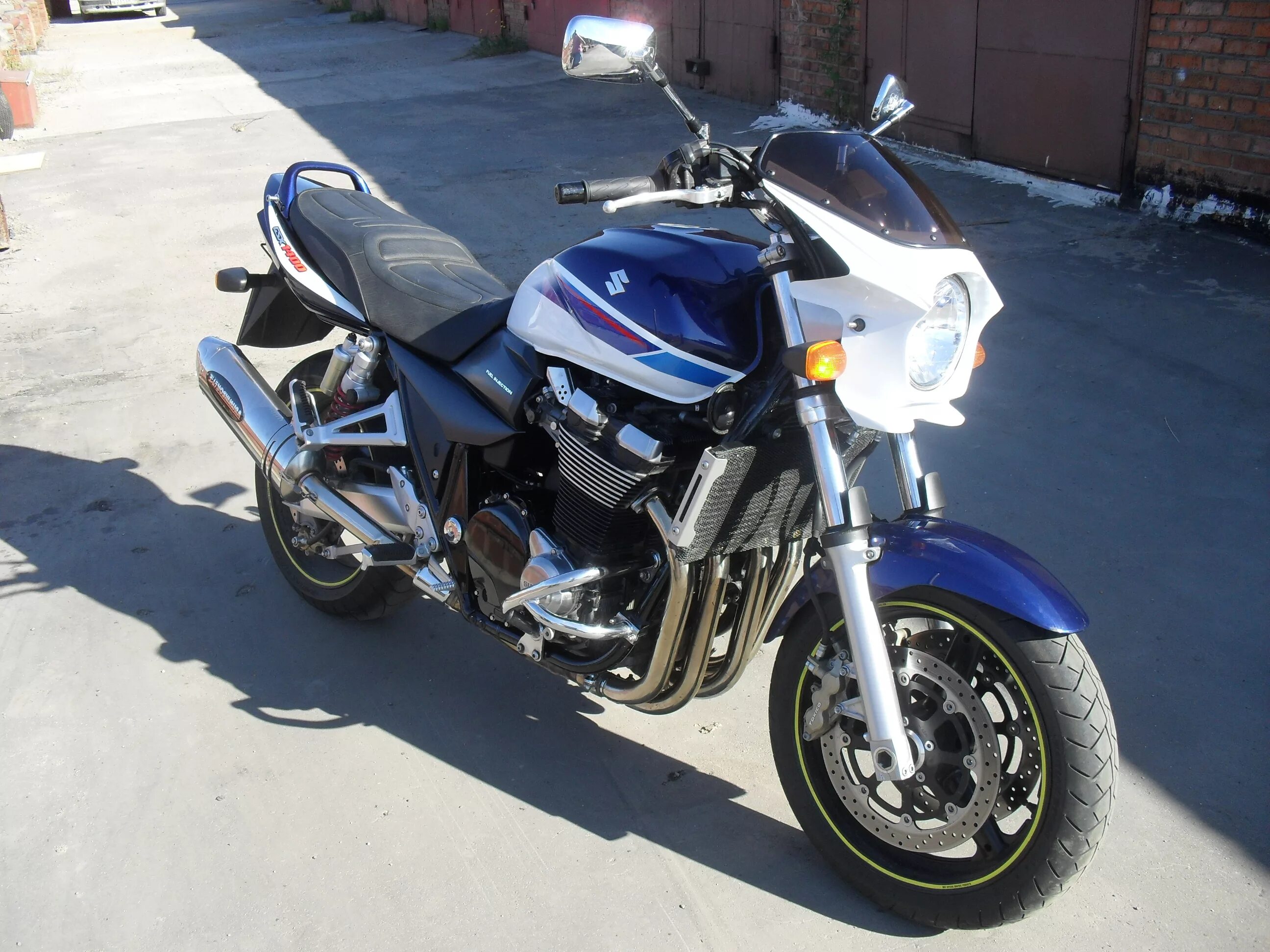 Сузуки 1400. Honda GSX 1400. Сузуки GSX 1400. Suzuki GSX 1400 2007. Suzuki GSX 1400 Windshield.