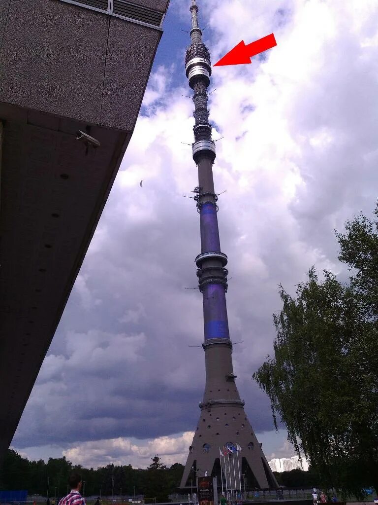Останкинская башня какой этаж. Останкинская телебашня высота 337 метров. телебашня останкино внутри. останкинская телебашня в метрах. высота останкинской башни в москве.