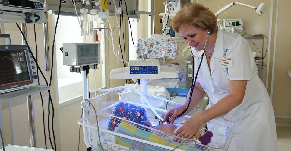 На четвертом курсе института я поняла, что хочу спасать и выхаживать недоношенны