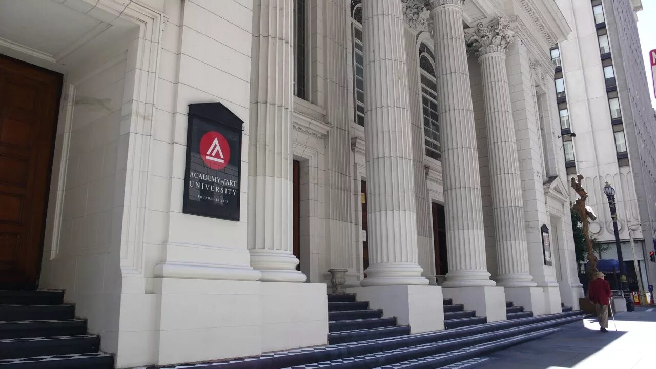 Academy local