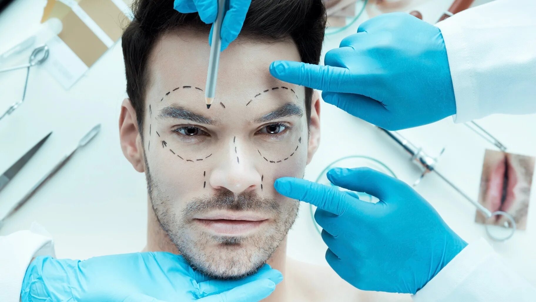 Пластичсекаяо перация. Пластическая хирургия. Эстетическая пластическая хирургия. Хирург по лицу. Пластическая хирургия.