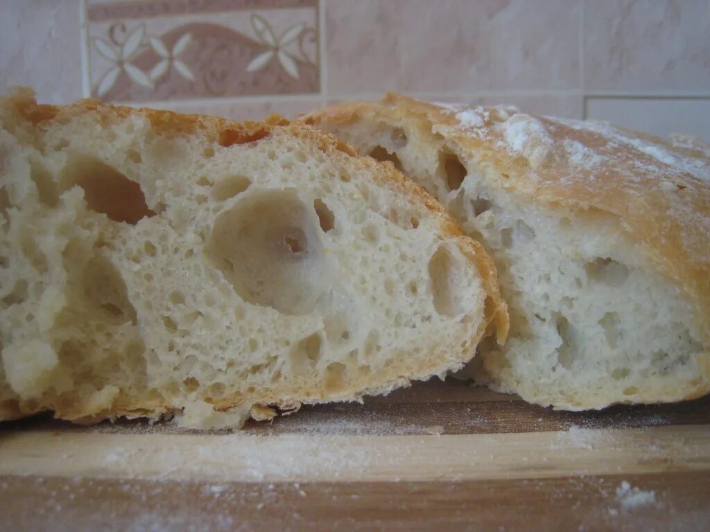 Домашний хлеб в духовкк. Домашний хлеб в духовке. Воздушный хлеб в духовке. Вкусный домашний хлеб в духовке.