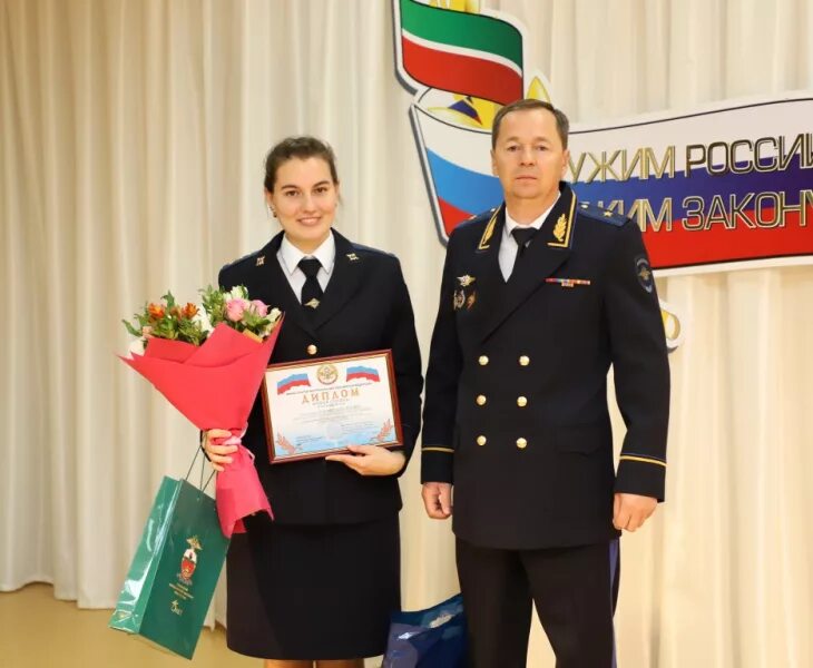 Лучший следователь. Следователи гу мвд по нижег области. Лучший следователь россии. Старший следователь старший лейтенант юстиции. Следователь милиции.