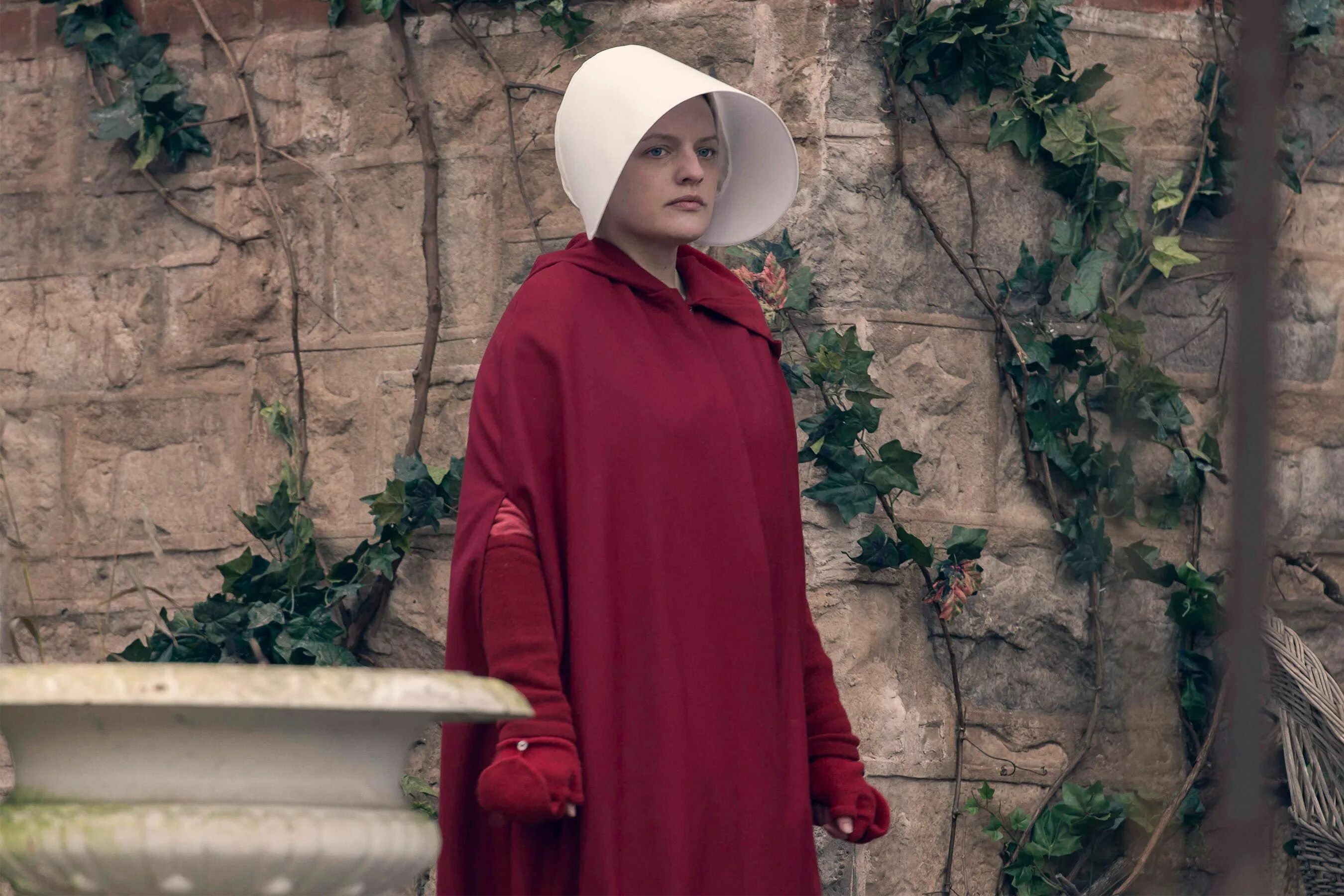 Рассказ служанки / the Handmaid's Tale. Элизабет Мосс рассказ служанки. Рассказ служанки Фредова. Handmaid s tale