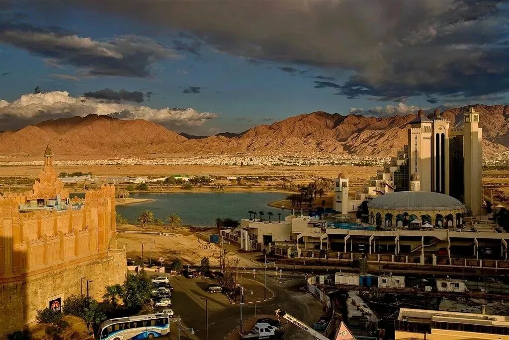 Йордания. Йордания. Храм в скале в иордании петра. Иордания петра достопримечательности. Иордания акаба красное море.