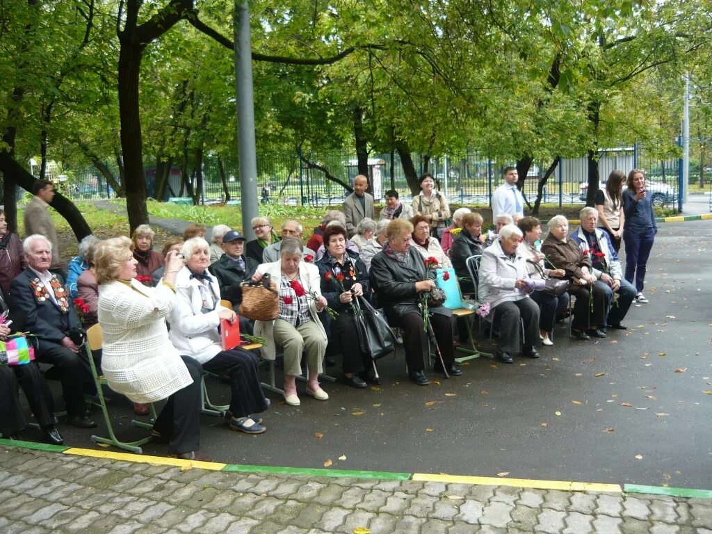 Форум зюзино. Зюзино Москва. Группа Зюзино. Парк Зюзино. Праздник в Зюзино.