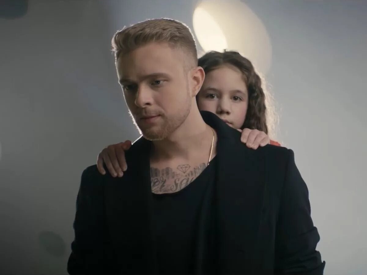 песня дочка крид. дочь егора крида. песня дочка крид. папина дочка крид. крид папина дочка фото.