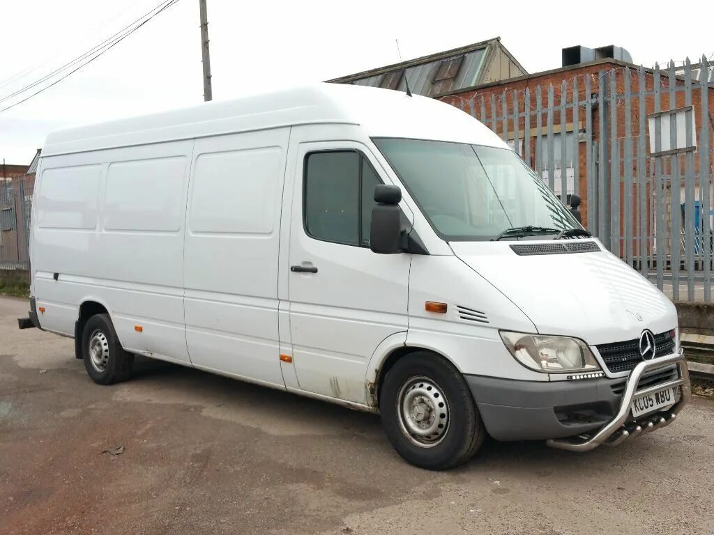 Мерседес спринтер москва область. Мерседес Спринтер 316. Sprinter 316 CDI. Мерседес 316 CDI. Мерседес Бенц 316 CDI Sprinter.