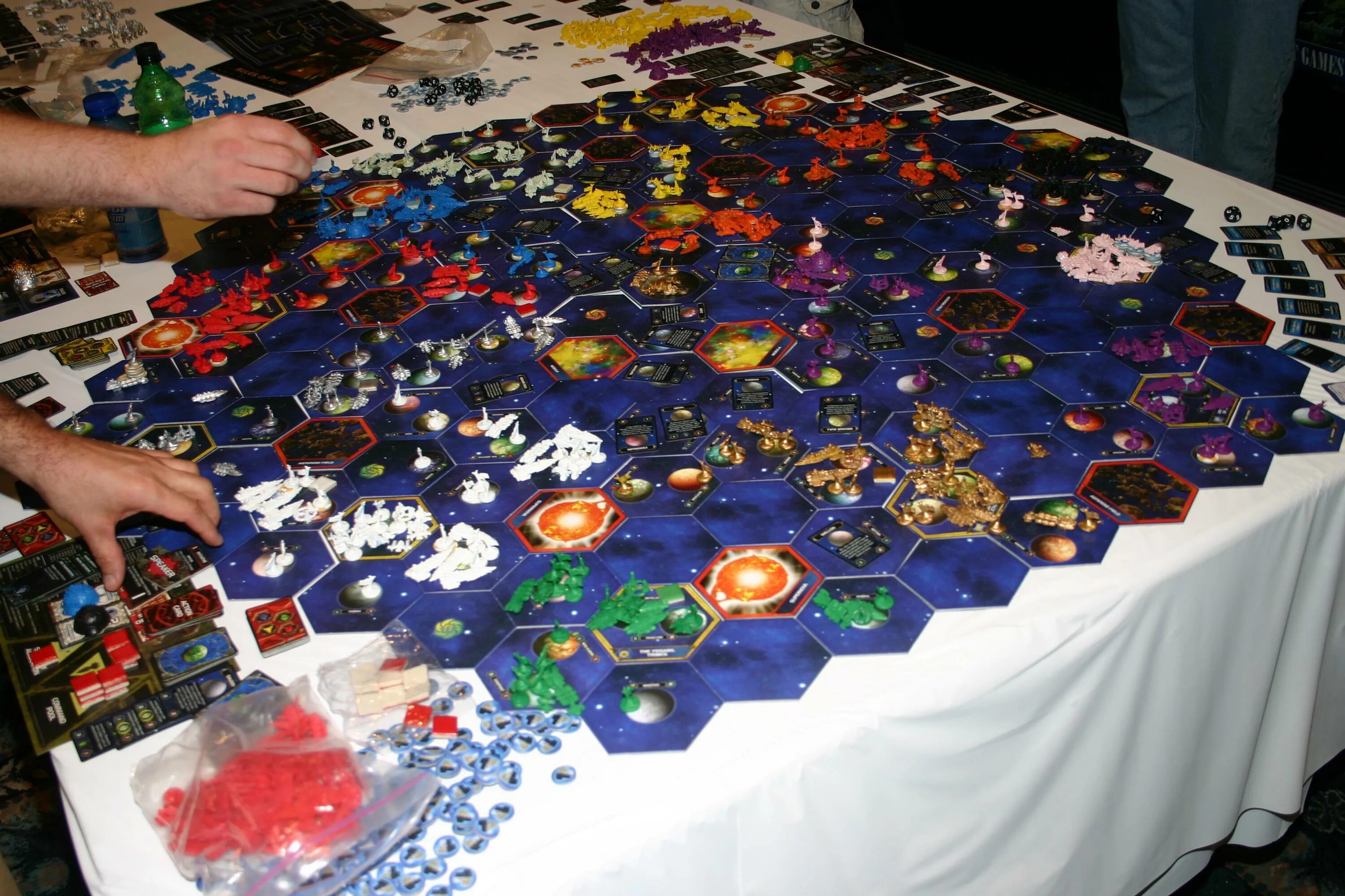 Как делают вещи игра. Настолка twilight imperium. twilight imperium настольная игра. твайлайт империум. сумерки империи.