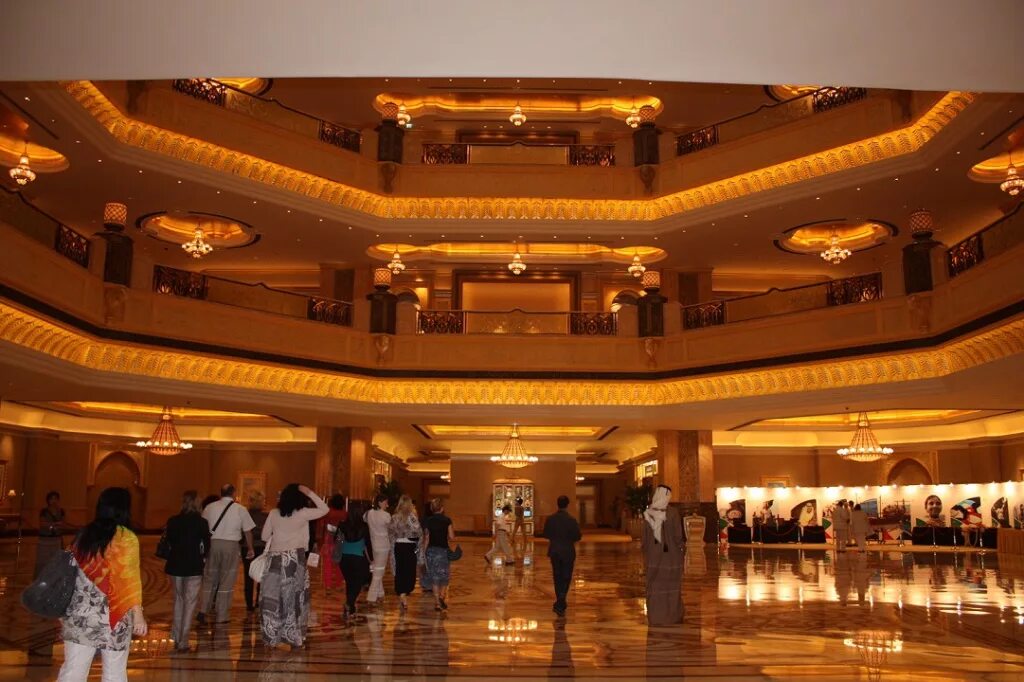 Бенуар краснодар ресторан. Опера палас. город краснодар опера палас. opera palace. банкетный зал эмирейтс палас фото.