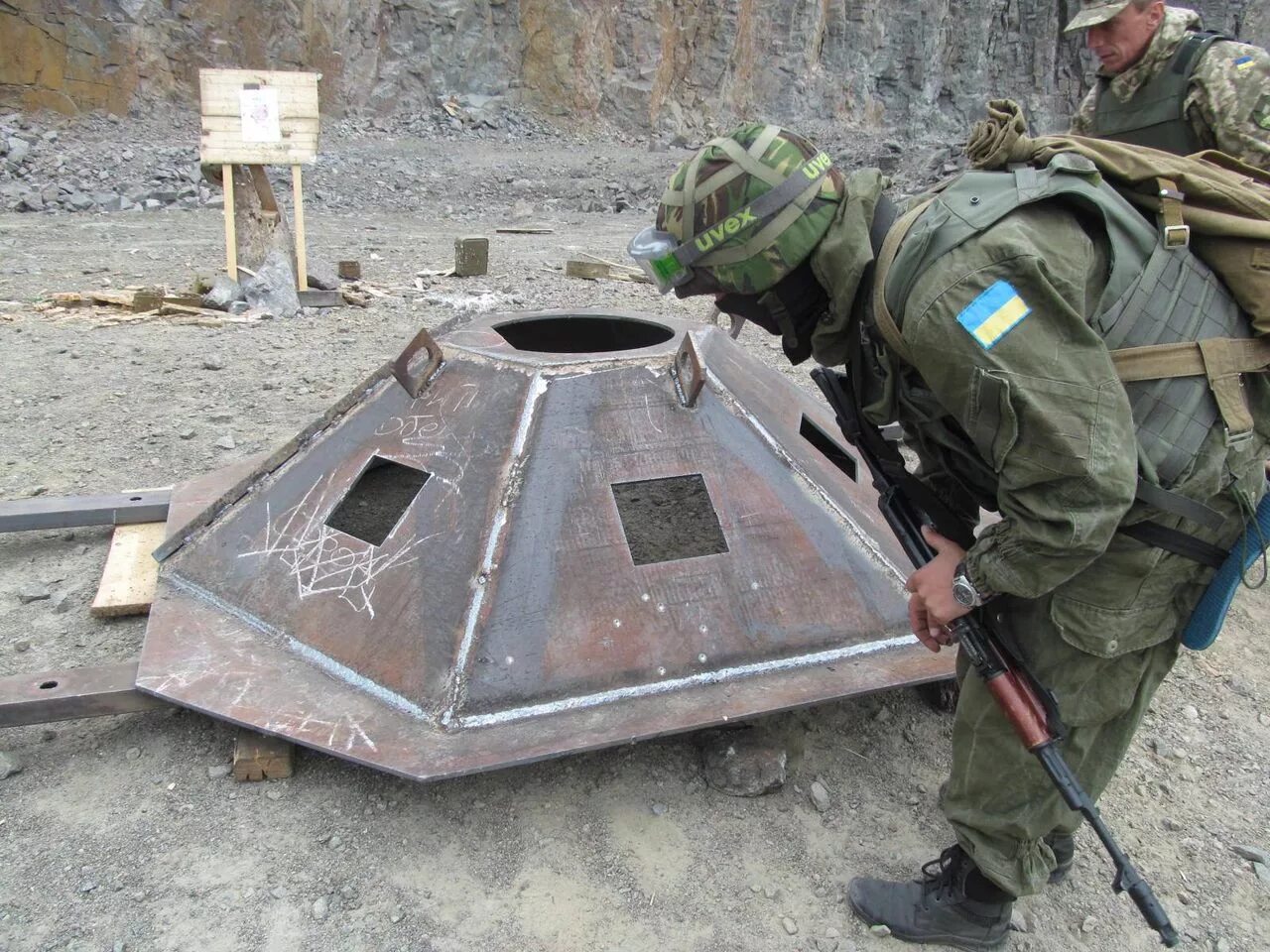 Горчак бронеколпак. Модульное огневое сооружение Мос-2рв. Бронеколпак Мос-2. Универсальное огневое сооружение (УОС) «горчак».