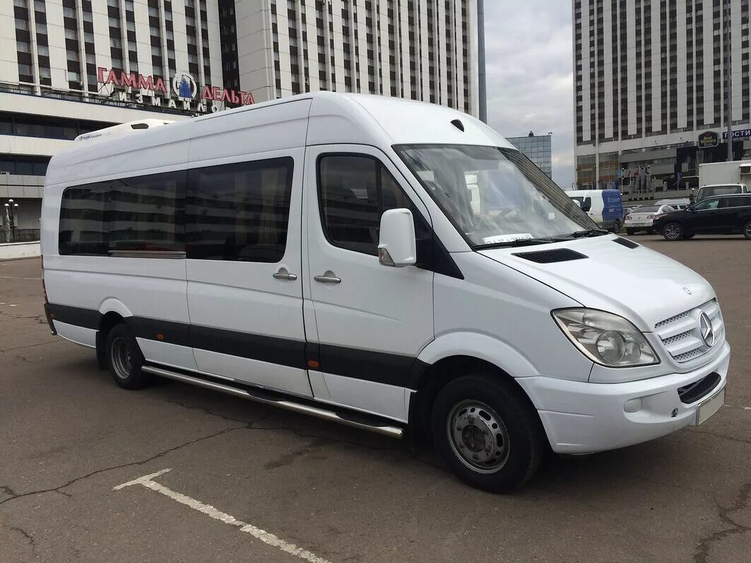 Mercedes-Benz Sprinter 515 CDI. Мерседес спринт на 20 мест. Мерседес Бенц Спринтер 20 мест. Микроавтобус Мерседес Спринтер 20 мест.