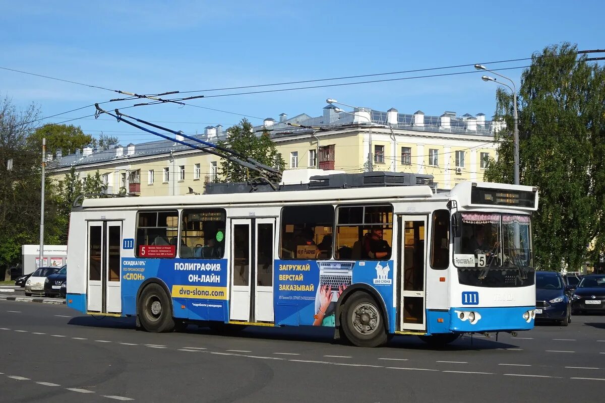 07 оптима. Автобус москва мосгортранс. Городской транспорт. Гор транспорт. Гор транспорт.