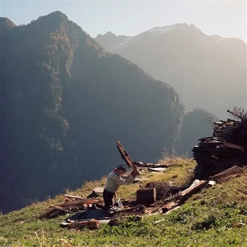 еринат агафья лыкова. актер который стал отшельником. аскет анахорет. юрий отшельник на ярославском шоссе. отшельница агафья лыкова.