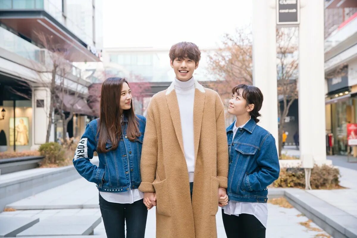 Королева кольца дорама обложка. Три цвета фантазии королева колец. Queen of the ring сериал 2017. «три цвета фантазии: королева колец» (2017). Ан хе соп королева колец.