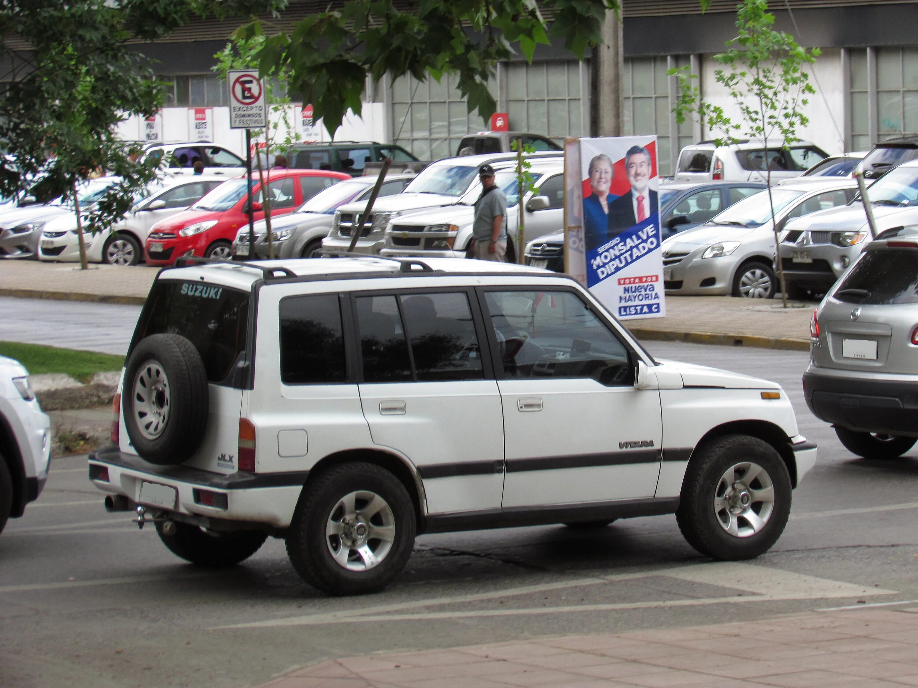 Сузуки первого поколения. Suzuki Vitara 1. Сузуки Витара 1 поколения. Suzuki Vitara 1996. Сузуки Гранд Витара 1 поколения.