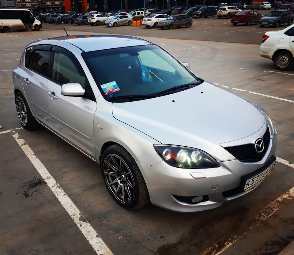 Какие диски мазда 3 бк. Мазда 3bk r18. mazda 3 r18. mazda 3 bk r16. mazda 3 bk r18 седан.
