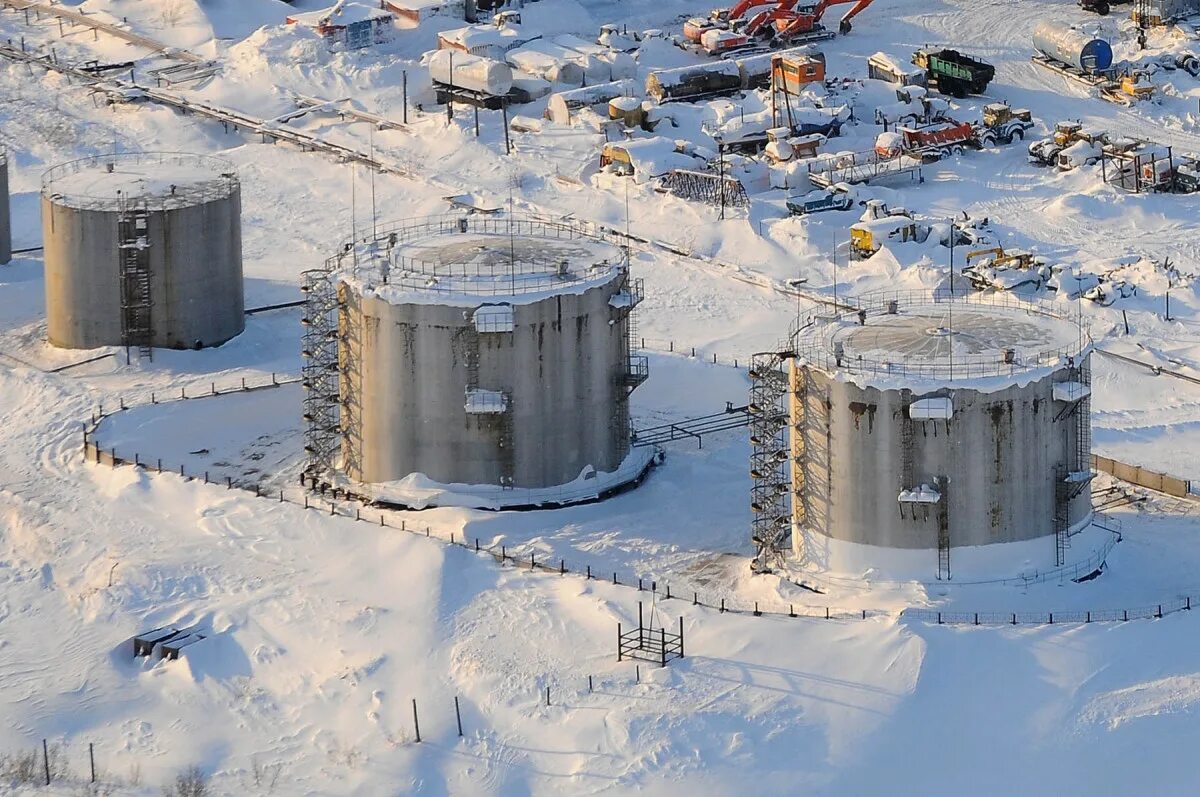 Секционные подогреватели мазута типа п-6 врезные в емкости. Резервуар 4 буквы. Анкерное крепление стенки резервуара. Секционный подогреватель для резервуаров. Резервуар 4 буквы.