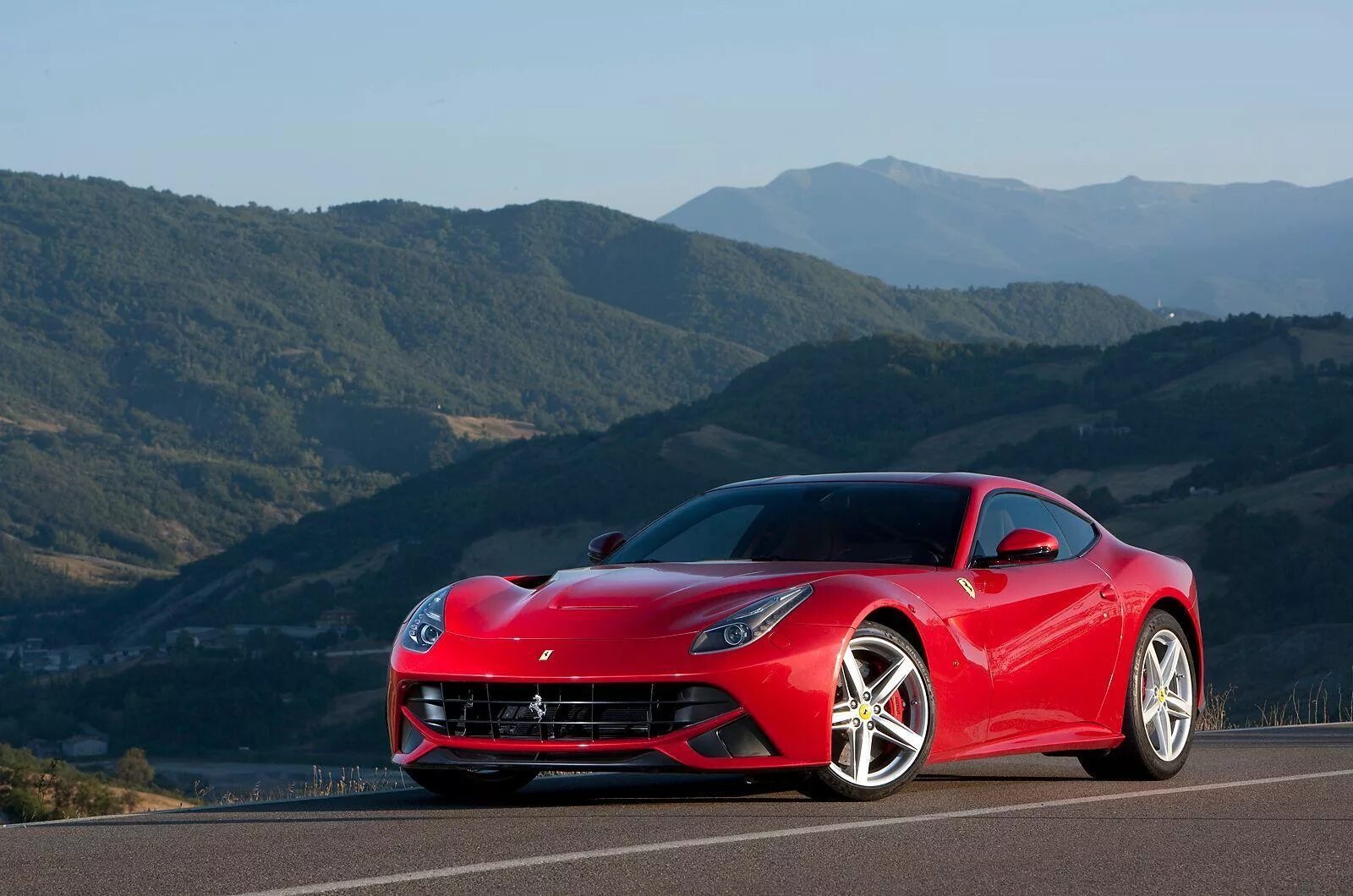 Ф12. Феррари берлинетта. ferrari ф12 берлинетта. феррари f12 berlinetta. феррари а 12 berlinetta.