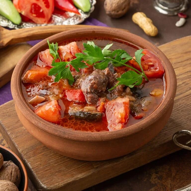 Говядина с овощами в горшочке рецепт. Грузинские чанахи в горшочках. Говядина с овощами в горшочке рецепт. Говядина в горшочках с овощами. Чанахи с бараниной.