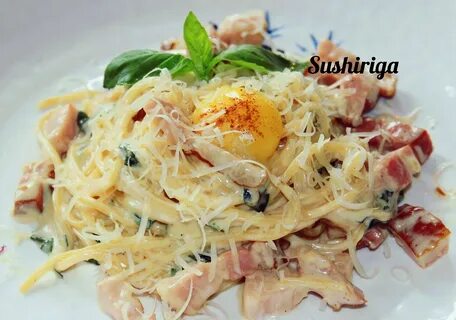Карбонара с беконом и яйцом