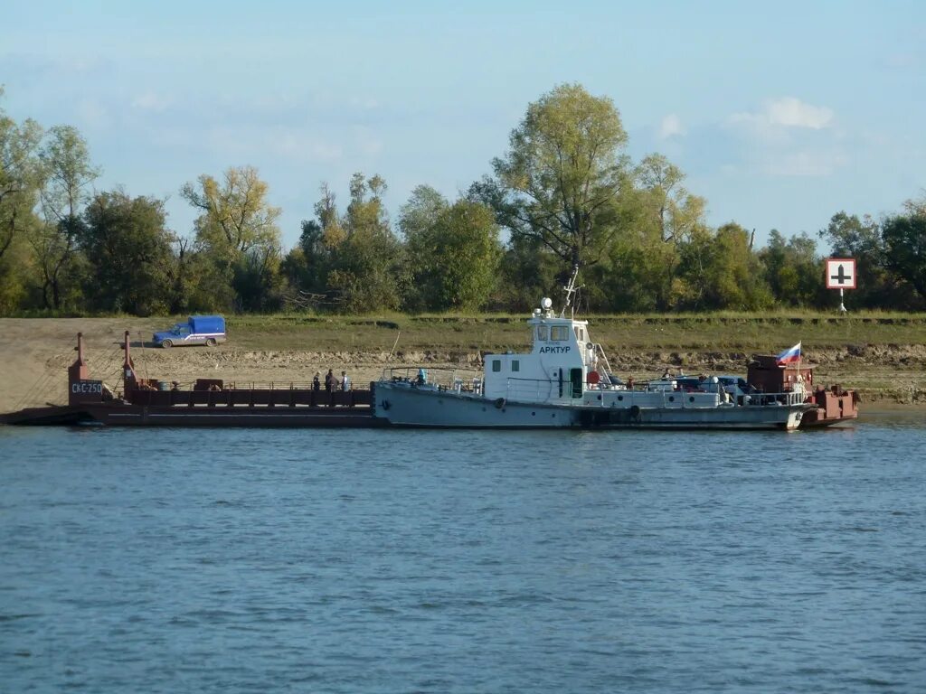 Колпашево паромная переправа. Паромы по короткому плечу. Стоимость паромов Колпашево на сегодня.