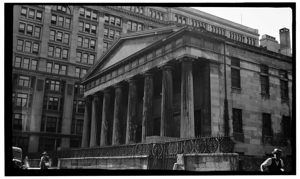 First bank of the united. Россия и америка. Второй национальный банк сша. 2 банка сша. Американский банк jpmorgan chase.