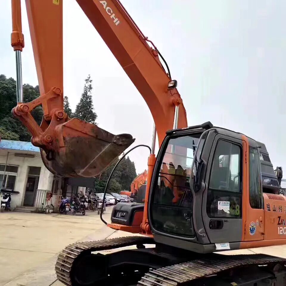 Экскаватор 120. Hitachi ZX 120. Экскаватор Hitachi zx120. Hitachi 120 экскаватор. Экскаватор Hitachi zx135us.